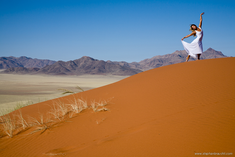 Dune Danse - Dancing in the Desert - Stephan Brauchli Photography ...